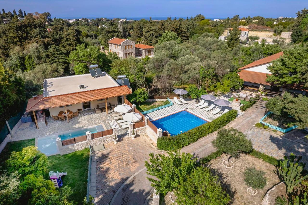 Villa Rafaela Koskinou  Eksteriør bilde